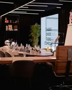 À Mesa com o Celso